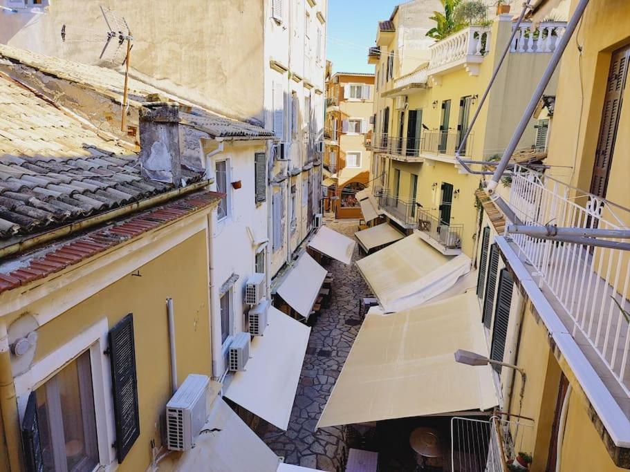 Mary'S Bright Apartment - Corfu Old Town Exteriör bild