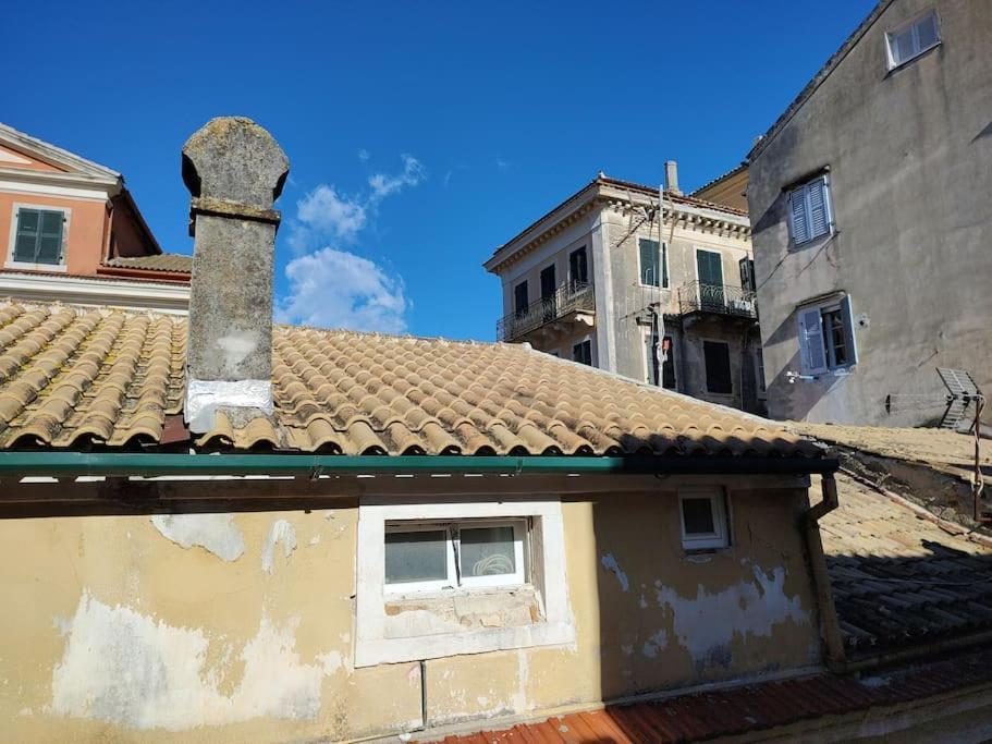 Mary'S Bright Apartment - Corfu Old Town Exteriör bild
