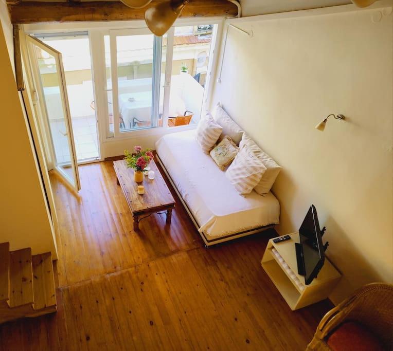 Mary'S Bright Apartment - Corfu Old Town Exteriör bild